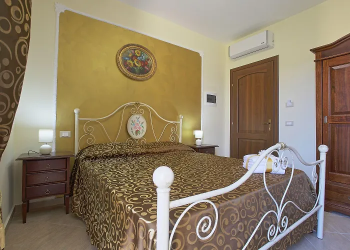 Il Casale Di Federico Couette-café 3*