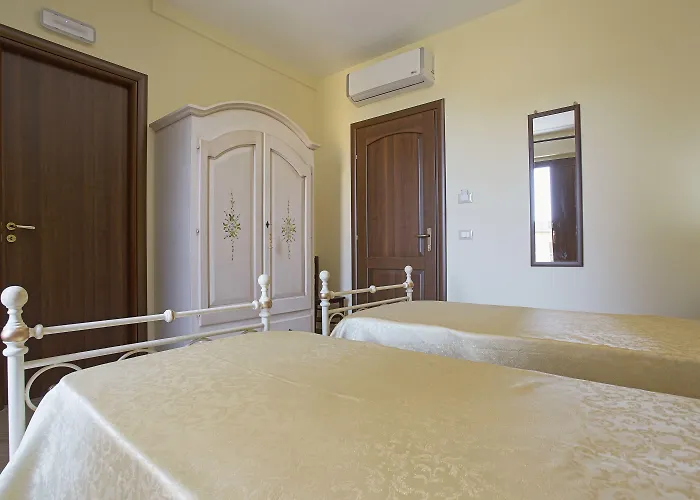 Il Casale Di Federico Couette-café 3*