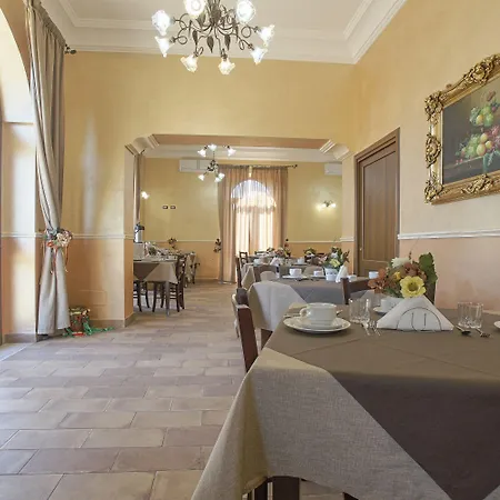 فندق مبيت وإفطار Il Casale Di Federico 3*