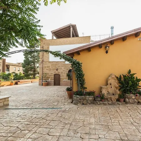 Il Casale Di Federico فندق مبيت وإفطار أغريجنتو