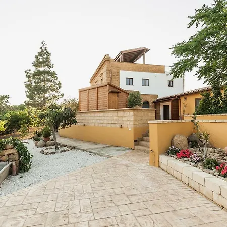 Il Casale Di Federico فندق مبيت وإفطار أغريجنتو